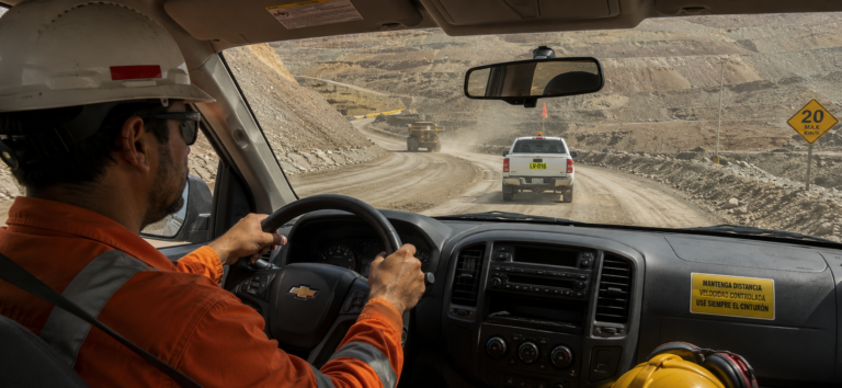 MANEJO DEFENSIVO EN MINERÍA Y COSNTRUCCIÓN